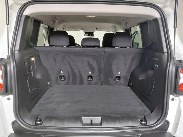2023 Jeep Renegade Latitude 4x4