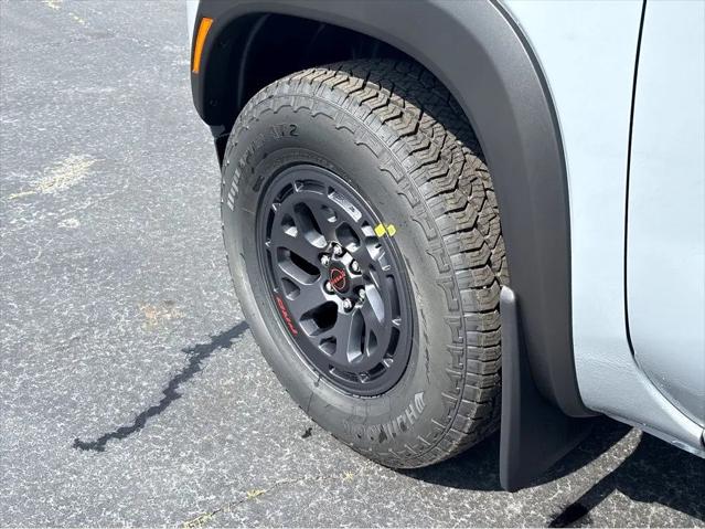 2026 Nissan Frontier Crew Cab PRO-X 4x2