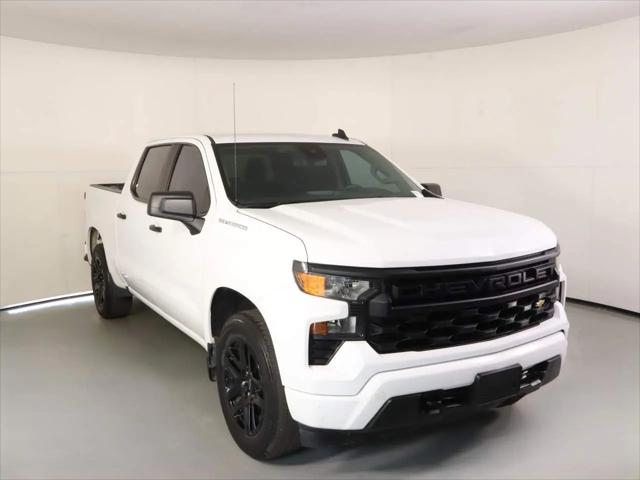 2023 Chevrolet Silverado 1500 2WD Crew Cab Short Bed Custom