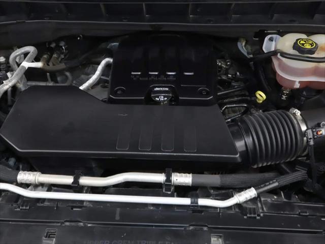 2023 Chevrolet Silverado 1500 2WD Crew Cab Short Bed Custom