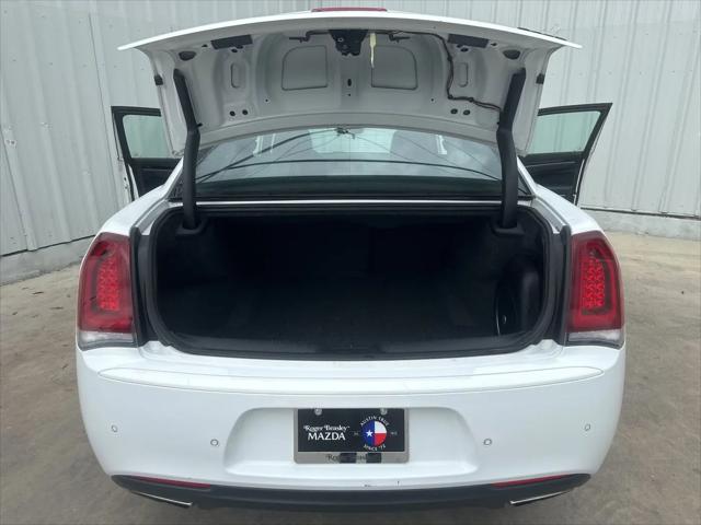 2023 Chrysler 300 300S