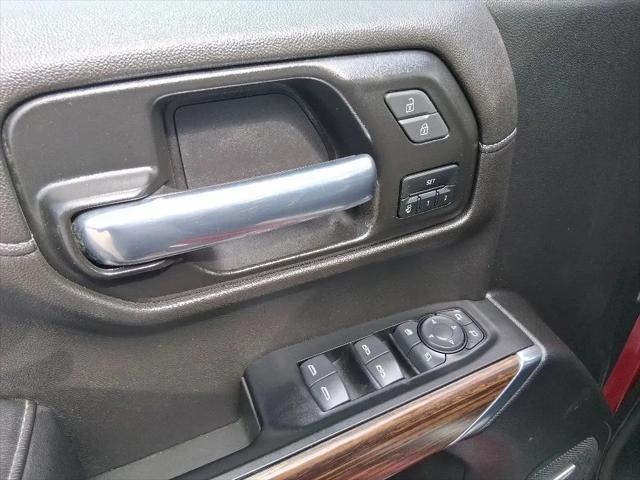 2022 Chevrolet Silverado 1500 4WD Crew Cab Short Bed High Country
