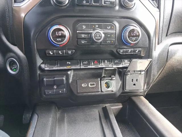 2022 Chevrolet Silverado 1500 4WD Crew Cab Short Bed High Country