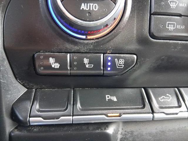 2022 Chevrolet Silverado 1500 4WD Crew Cab Short Bed High Country