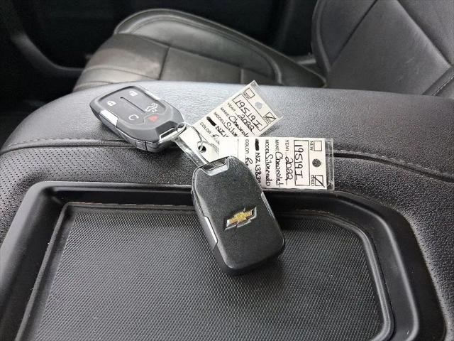 2022 Chevrolet Silverado 1500 4WD Crew Cab Short Bed High Country