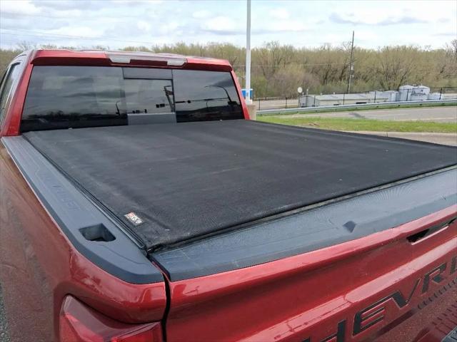 2022 Chevrolet Silverado 1500 4WD Crew Cab Short Bed High Country
