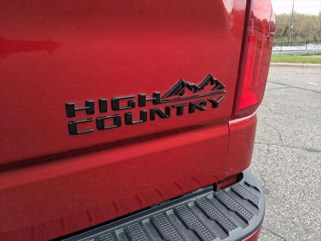 2022 Chevrolet Silverado 1500 4WD Crew Cab Short Bed High Country