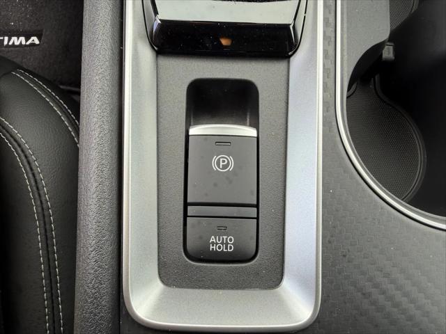 2026 Nissan Altima SV FWD