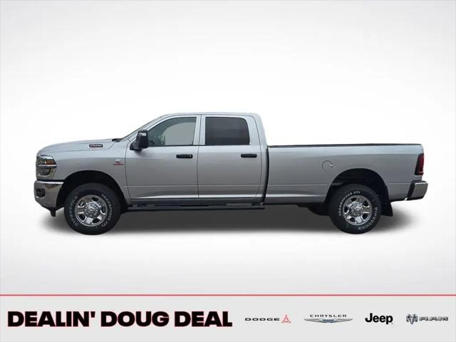 2026 Ram 2500 Tradesman Crew Cab 4x4 8' Box