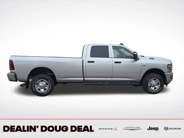 2026 Ram 2500 Tradesman Crew Cab 4x4 8' Box