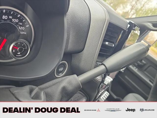 2026 Ram 2500 Tradesman Crew Cab 4x4 8' Box