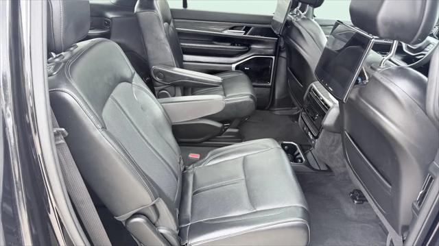 2022 Jeep Wagoneer Series III 4x4