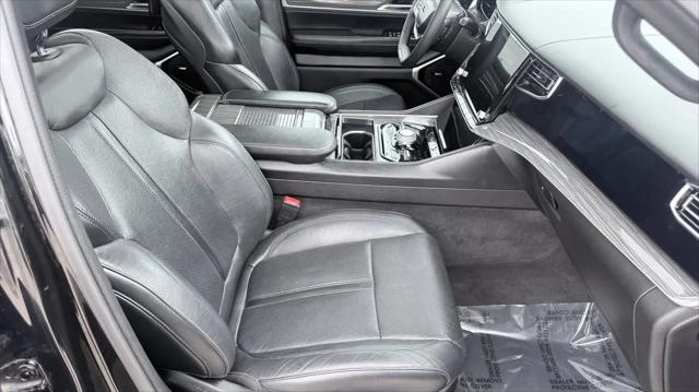 2022 Jeep Wagoneer Series III 4x4