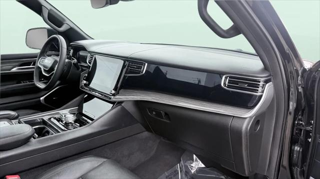 2022 Jeep Wagoneer Series III 4x4