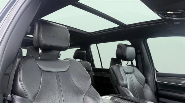 2022 Jeep Wagoneer Series III 4x4