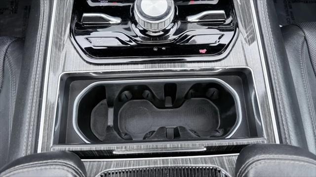 2022 Jeep Wagoneer Series III 4x4