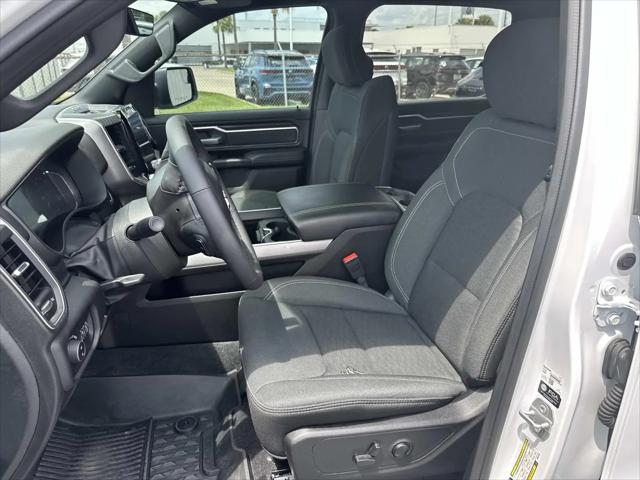 2025 Ram 1500 Lone Star Crew Cab 4x4 5'7" Box