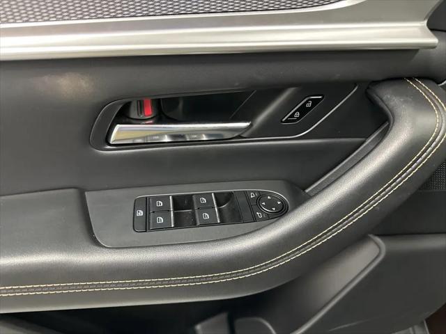 2025 Mazda X-90 3.3 Turbo Premium Sport