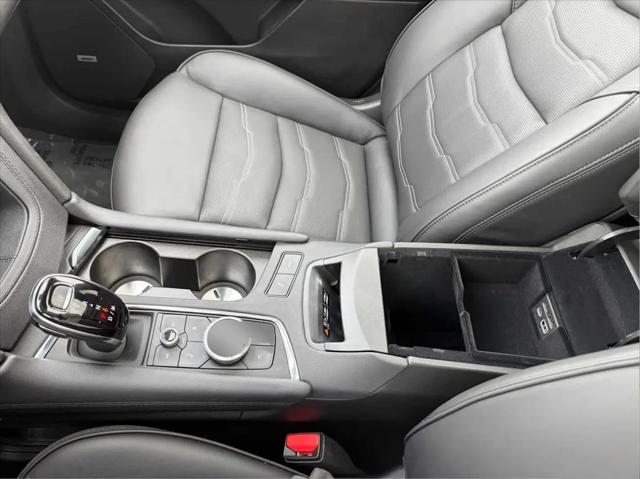 2025 Cadillac XT6 AWD Sport