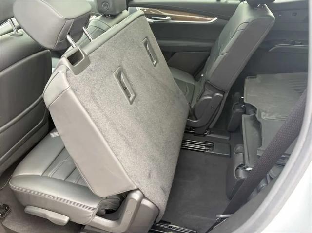 2025 Cadillac XT6 AWD Sport