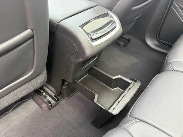 2025 Cadillac XT6 AWD Sport