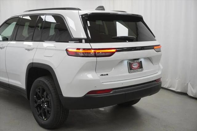 2026 Jeep Grand Cherokee Altitude 4x4