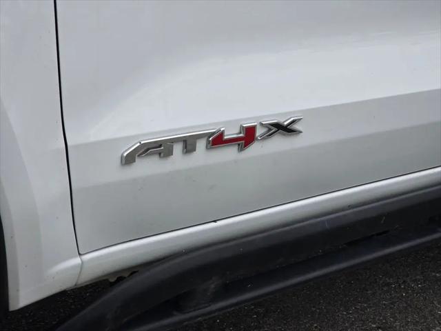 2023 GMC Canyon 4WD Crew Cab Short Box AT4X