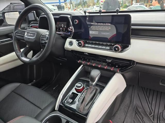 2023 GMC Canyon 4WD Crew Cab Short Box AT4X