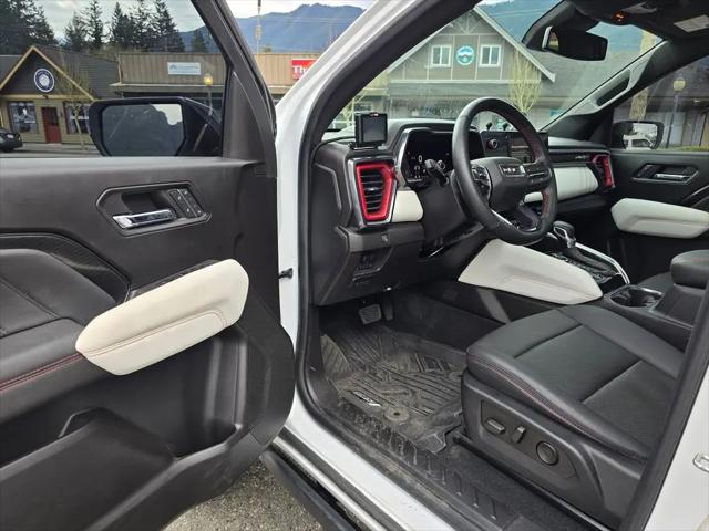 2023 GMC Canyon 4WD Crew Cab Short Box AT4X