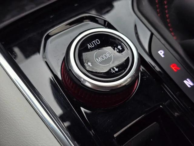 2023 GMC Canyon 4WD Crew Cab Short Box AT4X
