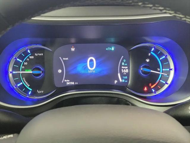 2024 Chrysler Pacifica Hybrid Select