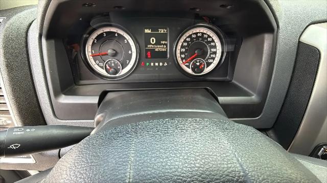 2019 Ram 1500 Classic SLT Crew Cab 4x4 6'4" Box