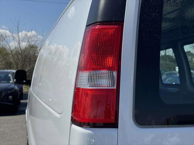 2024 GMC Savana Cargo RWD 2500 Regular Wheelbase Work Van