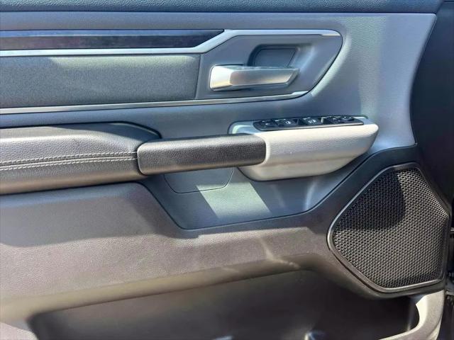 2023 Ram 1500 Big Horn Crew Cab 4x4 5'7" Box
