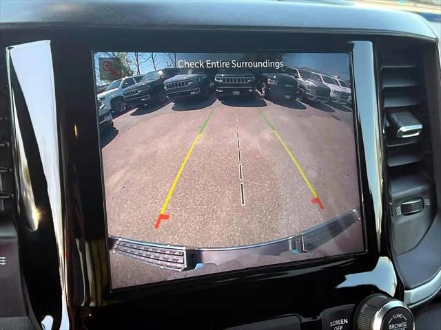 2023 Ram 1500 Big Horn Crew Cab 4x4 5'7" Box