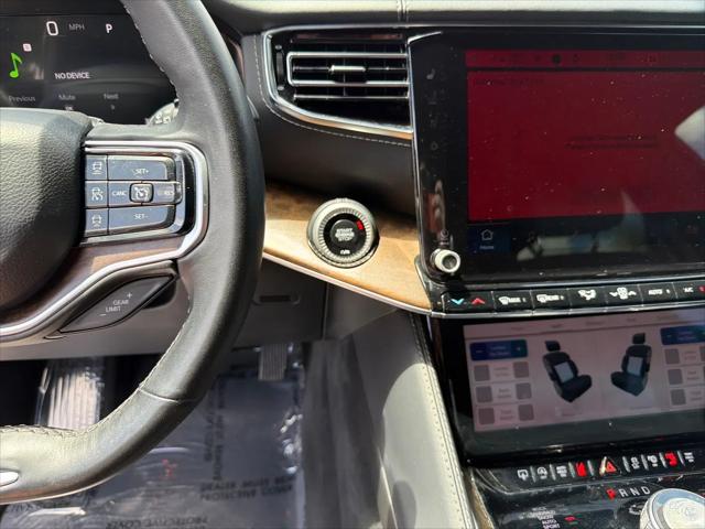 2024 Jeep Grand Wagoneer L 4x4
