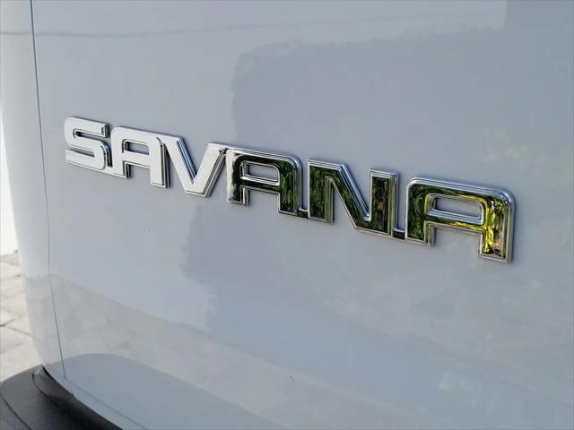 2026 GMC Savana Cargo 2500 Regular Wheelbase, Work Van, RWD