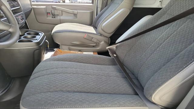 2026 GMC Savana Cargo 2500 Regular Wheelbase, Work Van, RWD