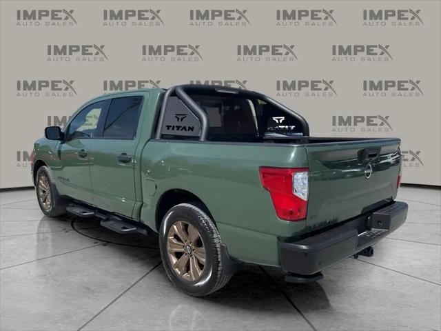 2024 Nissan Titan Crew Cab SV 4x2