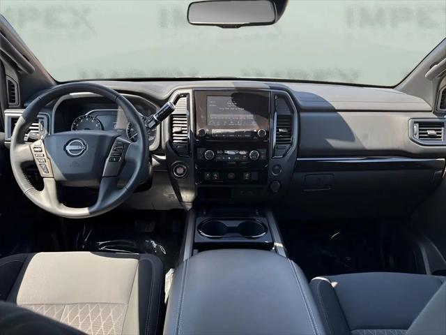 2024 Nissan Titan Crew Cab SV 4x2