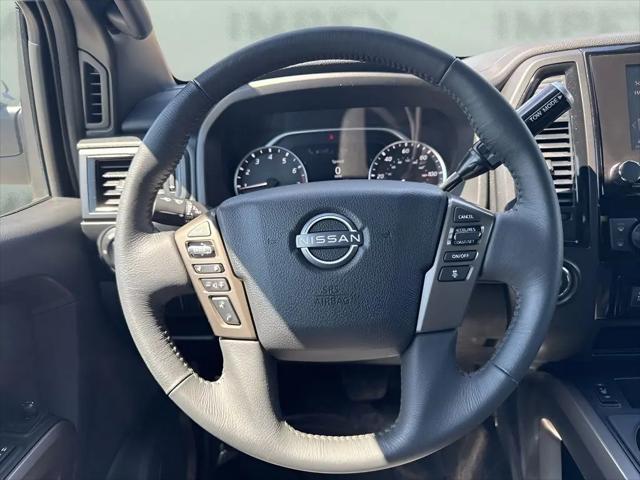 2024 Nissan Titan Crew Cab SV 4x2
