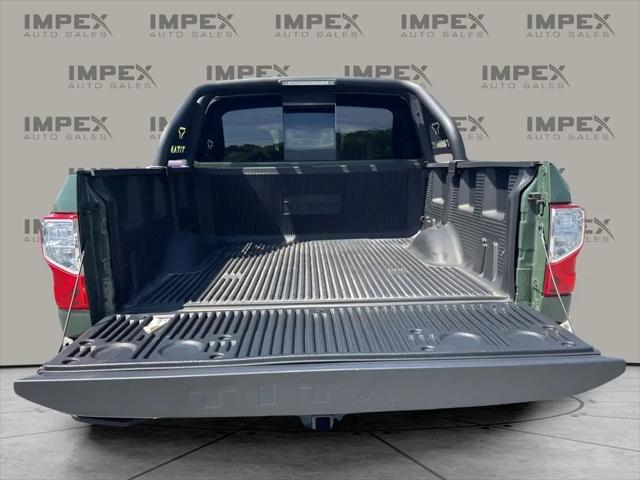2024 Nissan Titan Crew Cab SV 4x2