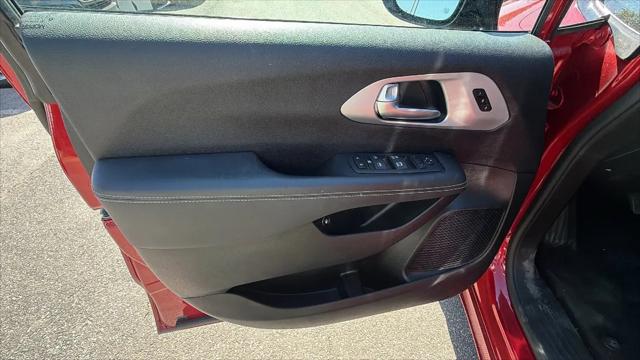 2024 Chrysler Pacifica Hybrid S Appearance Pkg