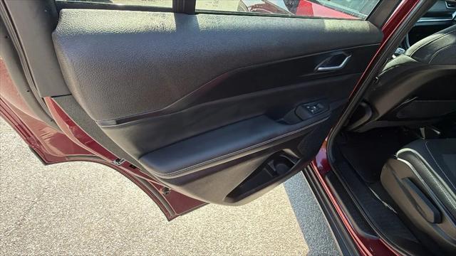 2025 Jeep Grand Cherokee L Laredo 4x2