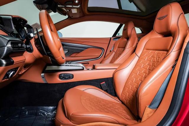 2025 Aston Martin Vanquish Coupe
