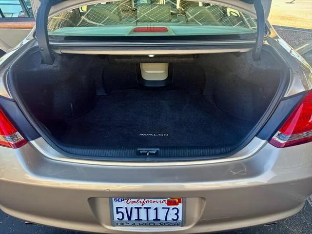2006 Toyota Avalon XLS