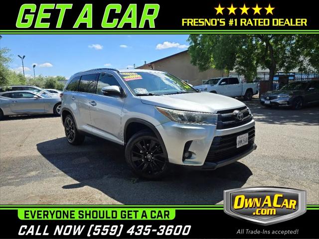 2019 Toyota Highlander SE for sale in Fresno, CA