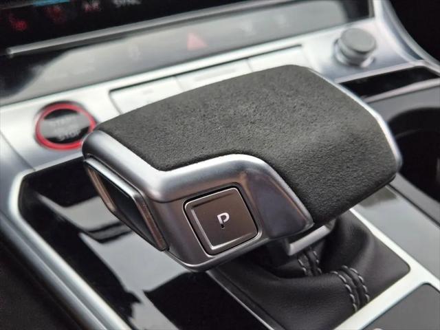 2025 Audi RS 6 Avant Performance quattro tiptronic