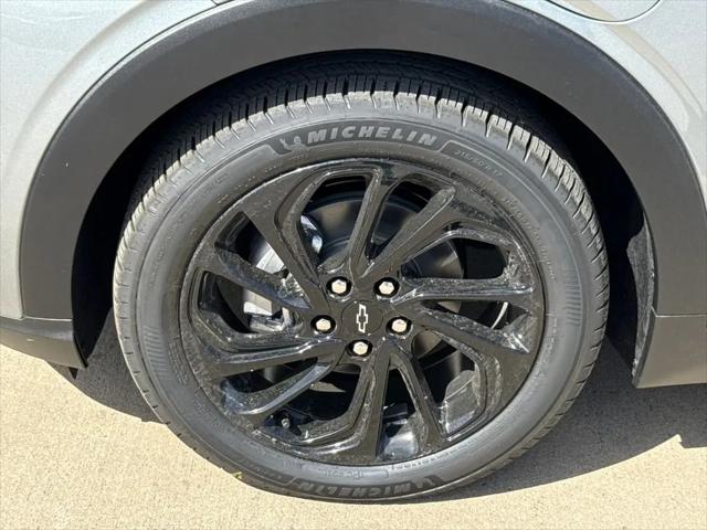 2027 Chevrolet Bolt RS FWD