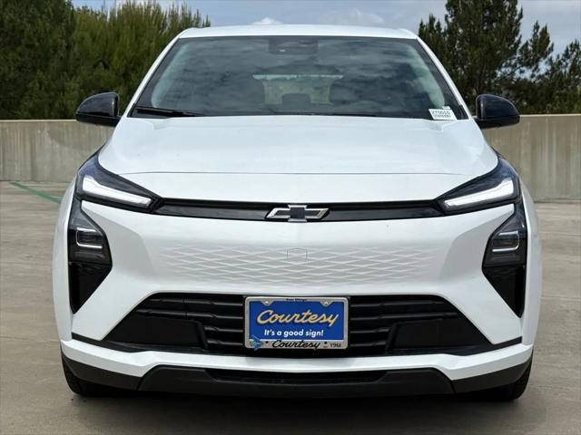 2027 Chevrolet Bolt LT FWD